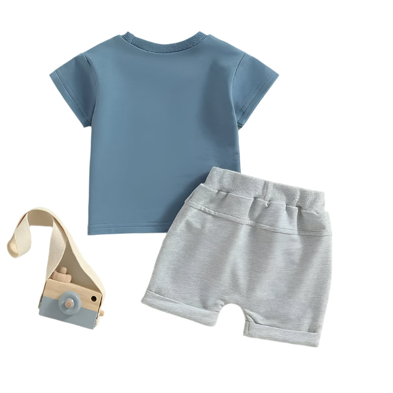 Charming Baby Boy 2-Piece Mama's Boy T-Shirt and Shorts Set for Mother's Day